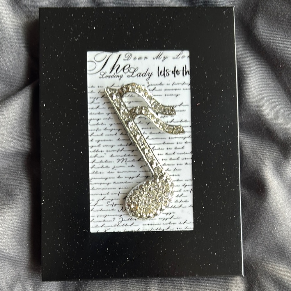 Silver Musical Note Brooch